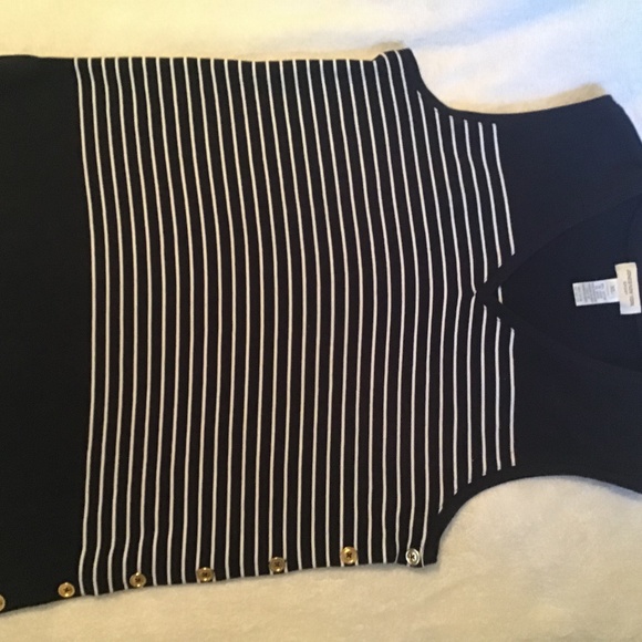 Jones New York navy blue and White Striped Top - Picture 4 of 9